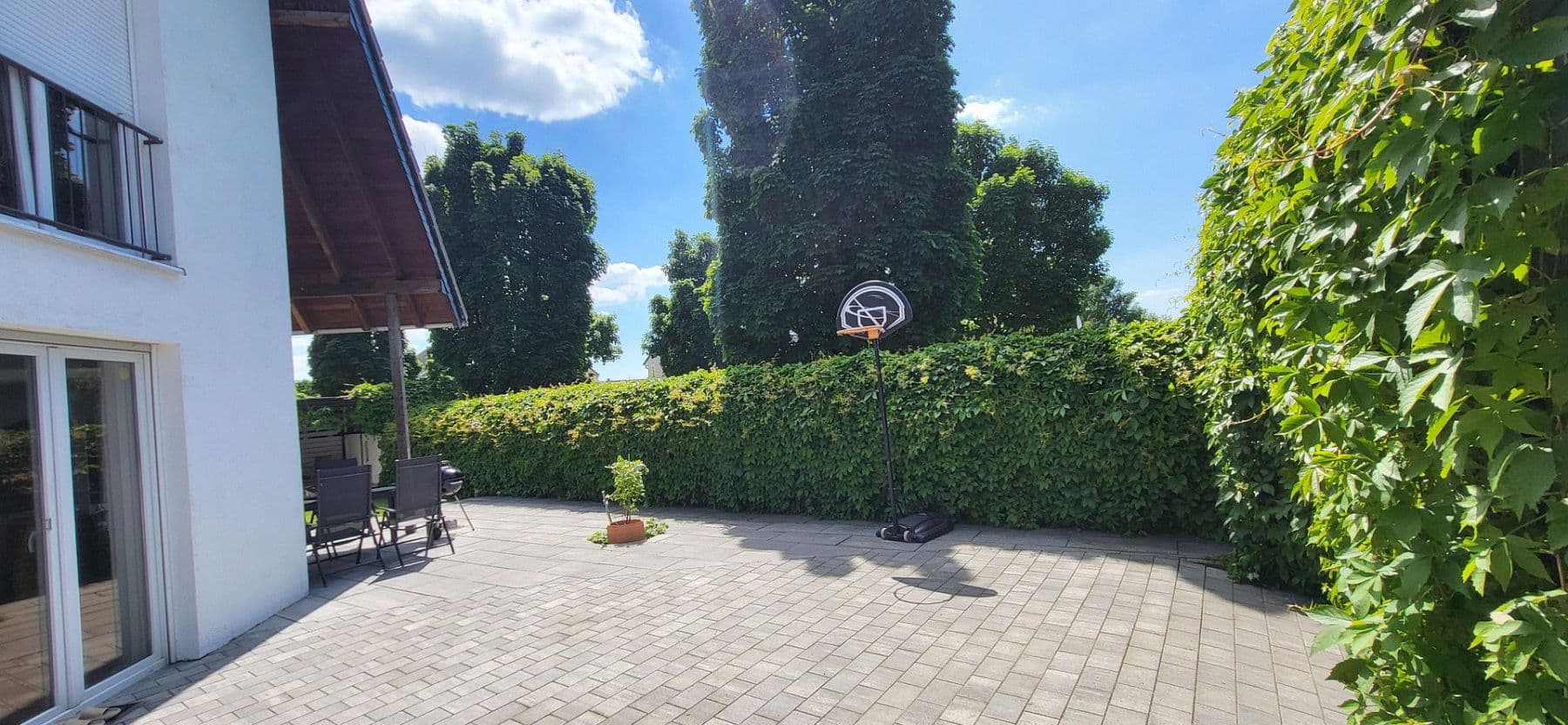 Predaj domu 135 m², pozemek 300 m², Leverkusen, Severné Porýnie - Westfálsko Predaj domu 135 m², pozemek 300 m², Leverkusen, Severné Porýnie - Westfálsko