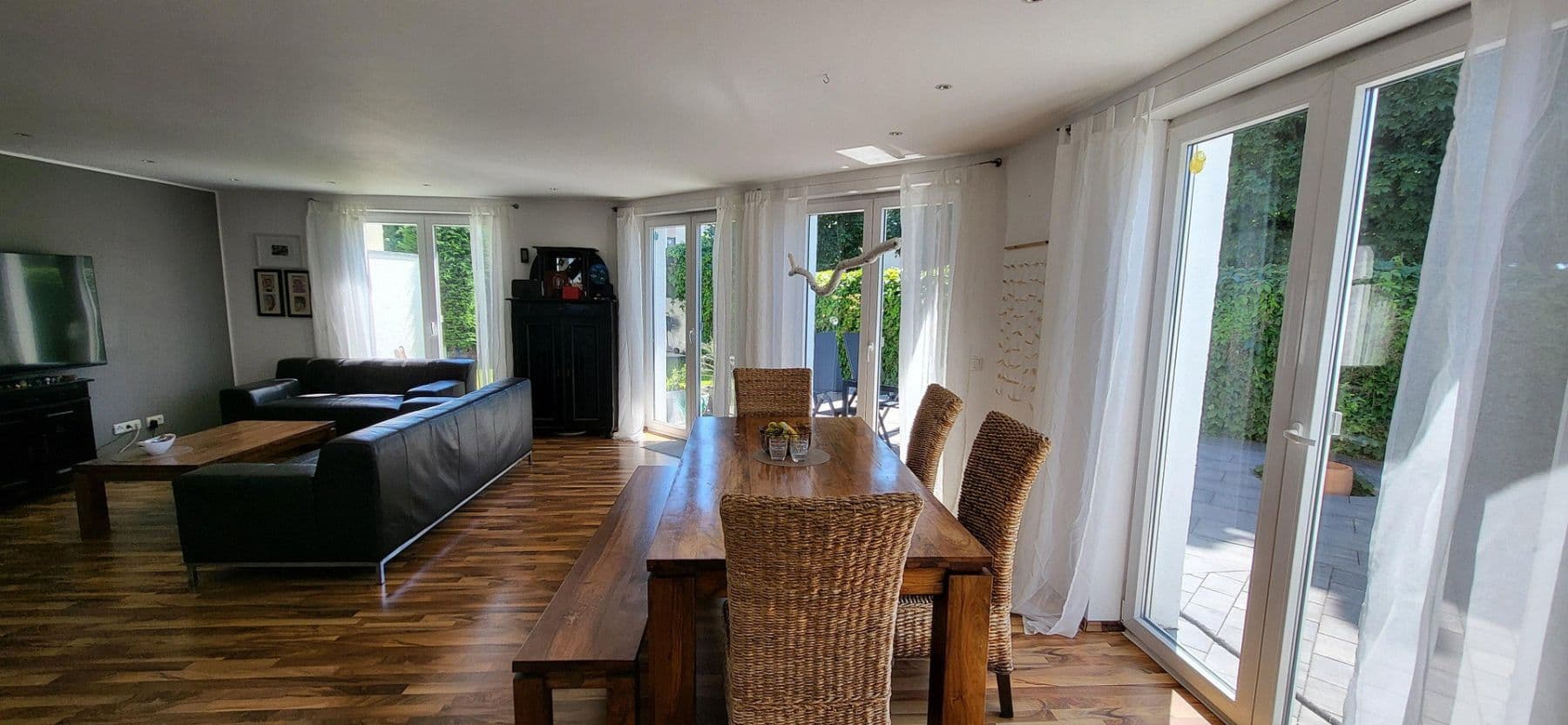 Predaj domu 135 m², pozemek 300 m², Leverkusen, Severné Porýnie - Westfálsko Predaj domu 135 m², pozemek 300 m², Leverkusen, Severné Porýnie - Westfálsko