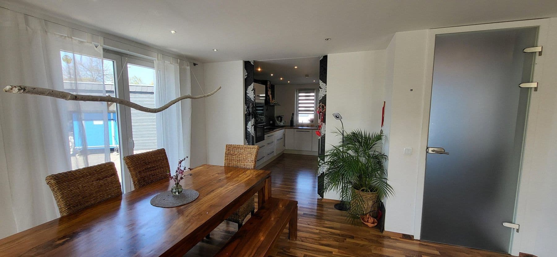 Predaj domu 135 m², pozemek 300 m², Leverkusen, Severné Porýnie - Westfálsko Predaj domu 135 m², pozemek 300 m², Leverkusen, Severné Porýnie - Westfálsko