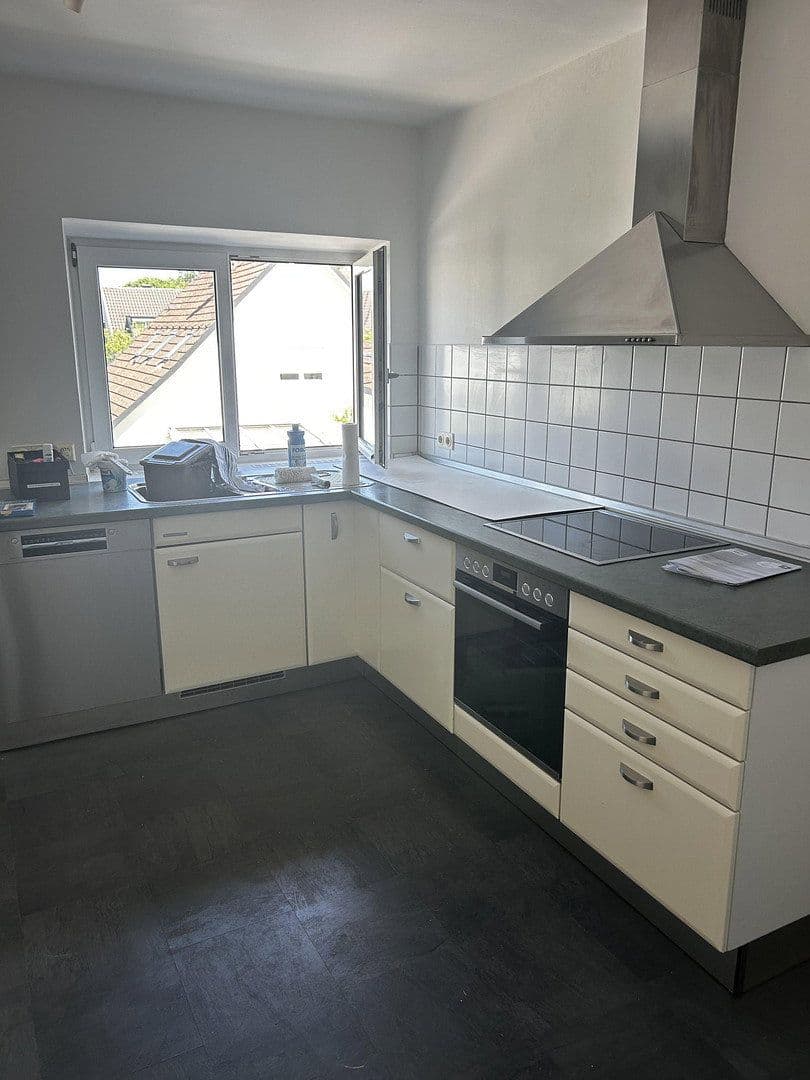 Prenájom bytu 4-izbový 132 m², Hans-Grässel-Weg 13b, München, Bavorsko Prenájom bytu 4-izbový 132 m², Hans-Grässel-Weg 13b, München, Bavorsko