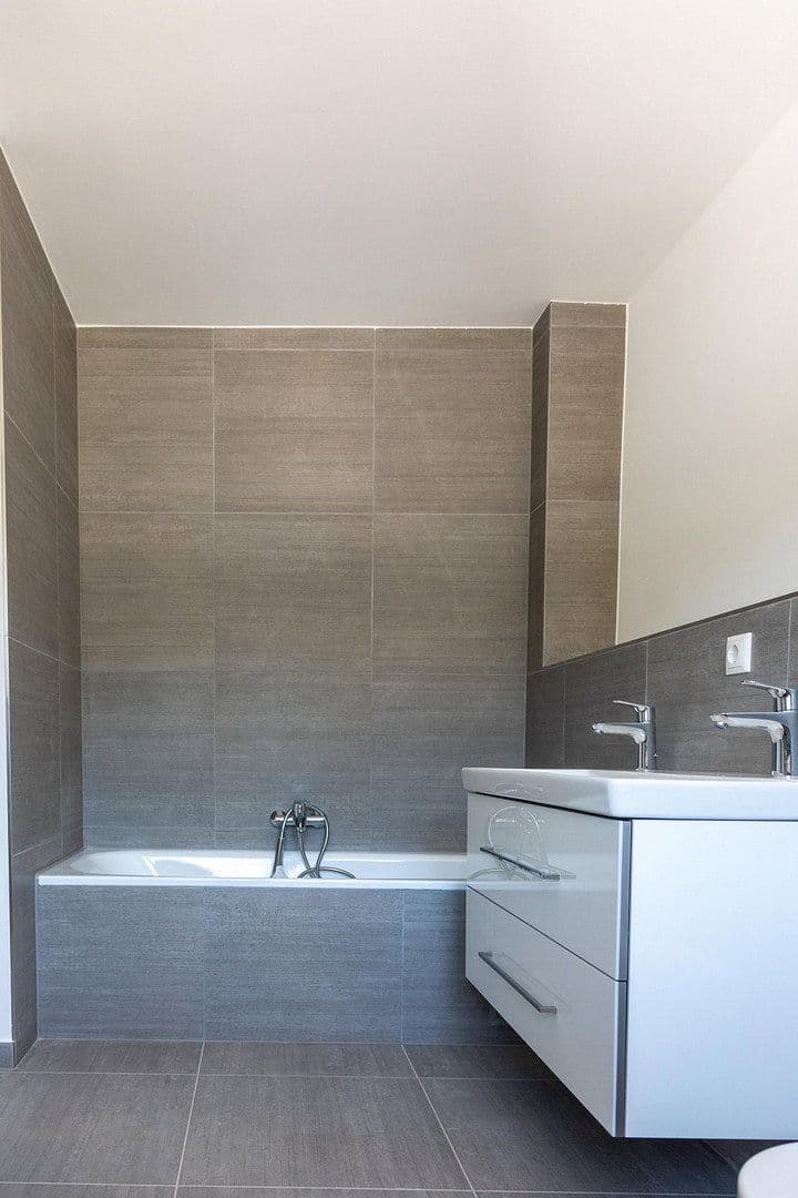 Predaj domu 150 m², pozemek 368 m², Simbach, Bavorsko Predaj domu 150 m², pozemek 368 m², Simbach, Bavorsko