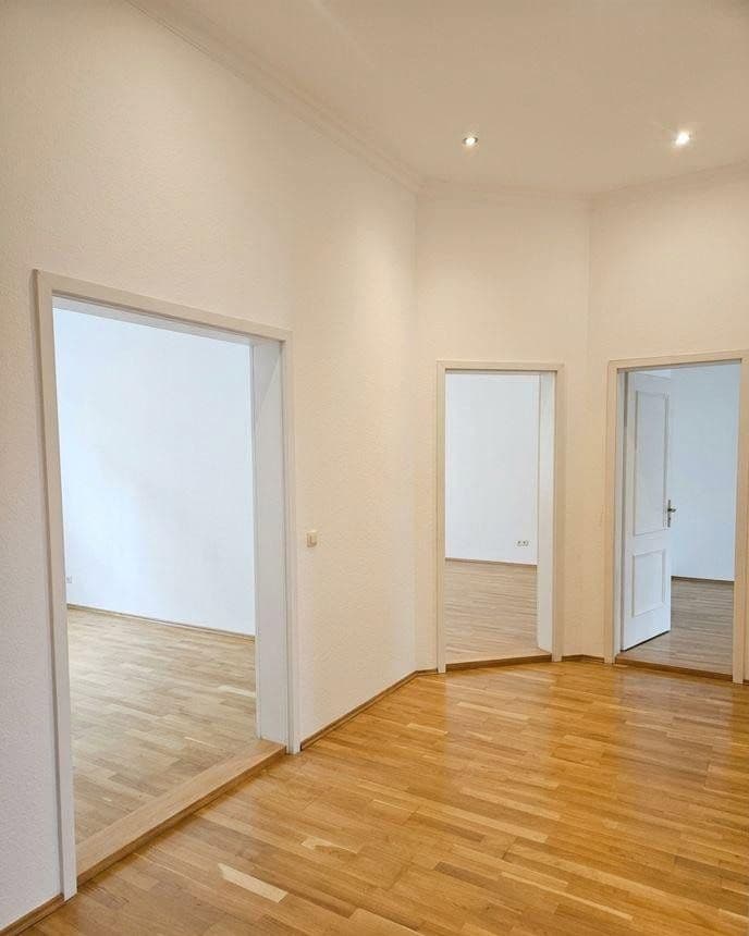 Predaj bytu 3-izbový 104 m², Lortzingstraße 8, Leipzig, Sasko Predaj bytu 3-izbový 104 m², Lortzingstraße 8, Leipzig, Sasko