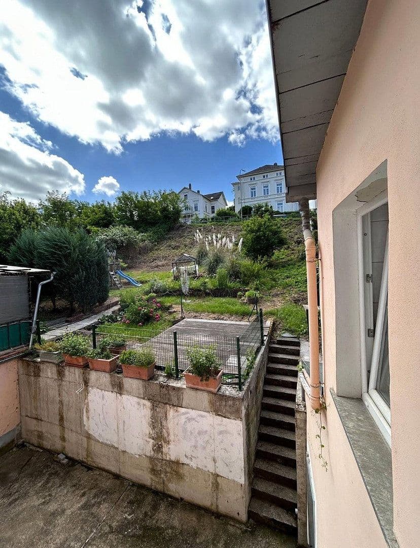 Predaj domu 250 m², pozemek 659 m², Hoher Klosterweg 3, Boppard, Porýnie-Falcko Predaj domu 250 m², pozemek 659 m², Hoher Klosterweg 3, Boppard, Porýnie-Falcko