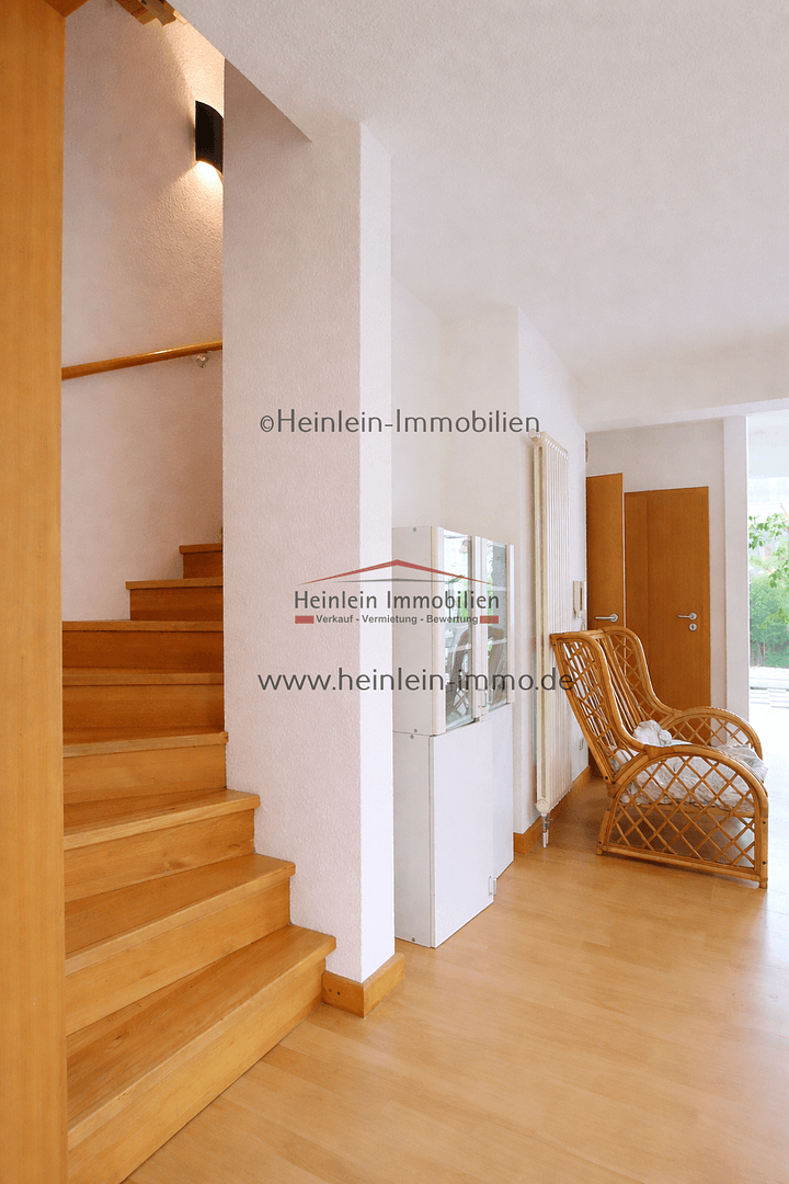 Predaj domu 184 m², pozemek 370 m², Griesheim, Hesensko Predaj domu 184 m², pozemek 370 m², Griesheim, Hesensko