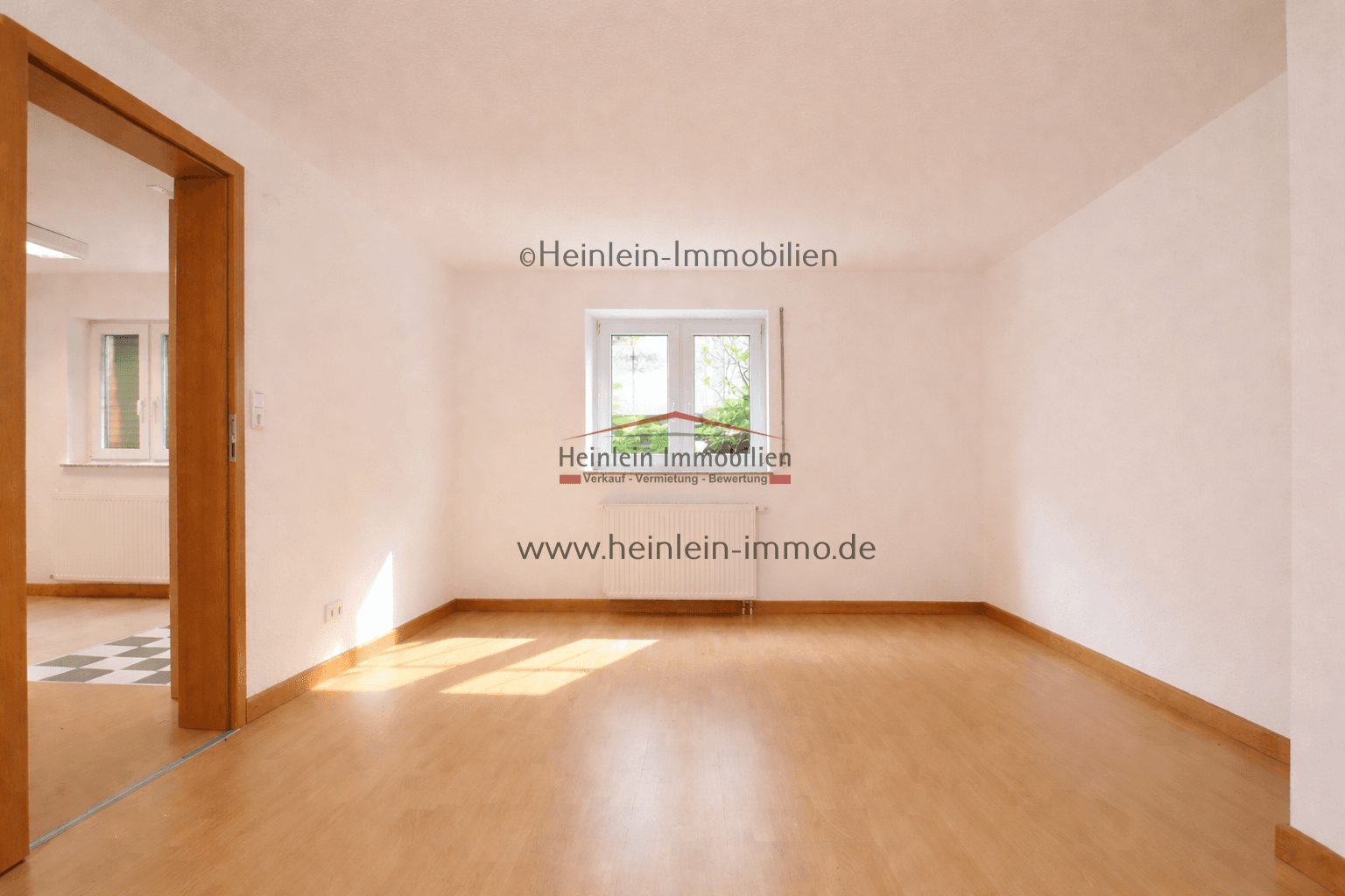Predaj domu 184 m², pozemek 370 m², Griesheim, Hesensko Predaj domu 184 m², pozemek 370 m², Griesheim, Hesensko