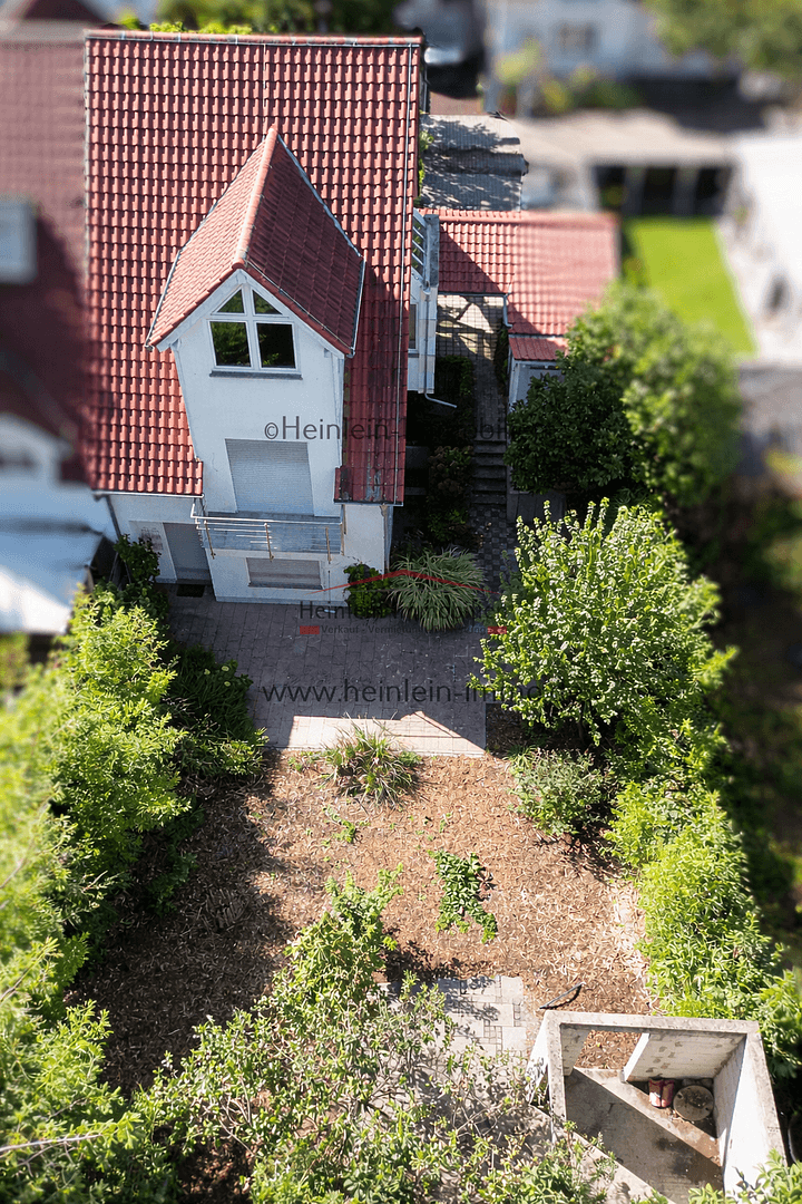 Predaj domu 184 m², pozemek 370 m², Griesheim, Hesensko Predaj domu 184 m², pozemek 370 m², Griesheim, Hesensko
