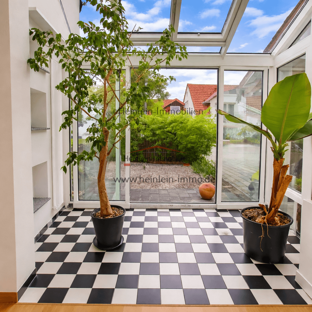 Predaj domu 184 m², pozemek 370 m², Griesheim, Hesensko Predaj domu 184 m², pozemek 370 m², Griesheim, Hesensko
