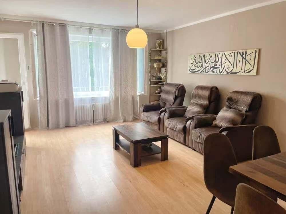 Predaj bytu 3-izbový 75 m², Friedberg (Hessen), Hesensko Predaj bytu 3-izbový 75 m², Friedberg (Hessen), Hesensko