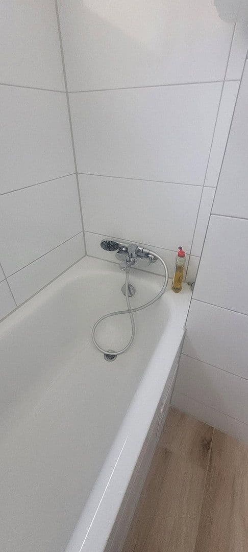 Prenájom bytu 3-izbový 75 m², Turmallee 7, Bergheim, Severné Porýnie - Westfálsko Prenájom bytu 3-izbový 75 m², Turmallee 7, Bergheim, Severné Porýnie - Westfálsko