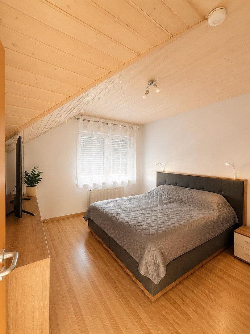Predaj bytu 4-izbový 126 m², Im Hätzgert 32, Rangendingen, Bádensko-Wurttembersko Predaj bytu 4-izbový 126 m², Im Hätzgert 32, Rangendingen, Bádensko-Wurttembersko