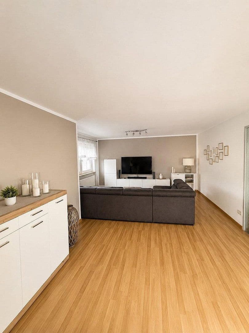 Predaj bytu 4-izbový 126 m², Im Hätzgert 32, Rangendingen, Bádensko-Wurttembersko Predaj bytu 4-izbový 126 m², Im Hätzgert 32, Rangendingen, Bádensko-Wurttembersko