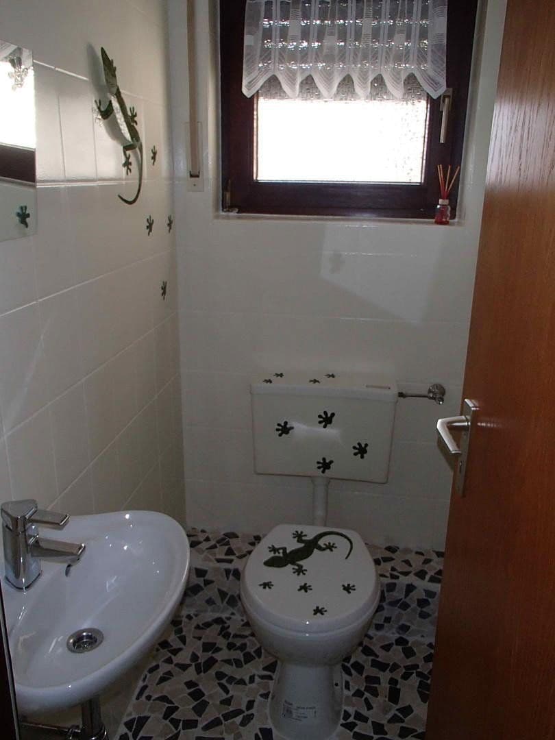 Prenájom bytu 3-izbový 92 m², Gerther Str. 42, Herne, Severné Porýnie - Westfálsko Prenájom bytu 3-izbový 92 m², Gerther Str. 42, Herne, Severné Porýnie - Westfálsko