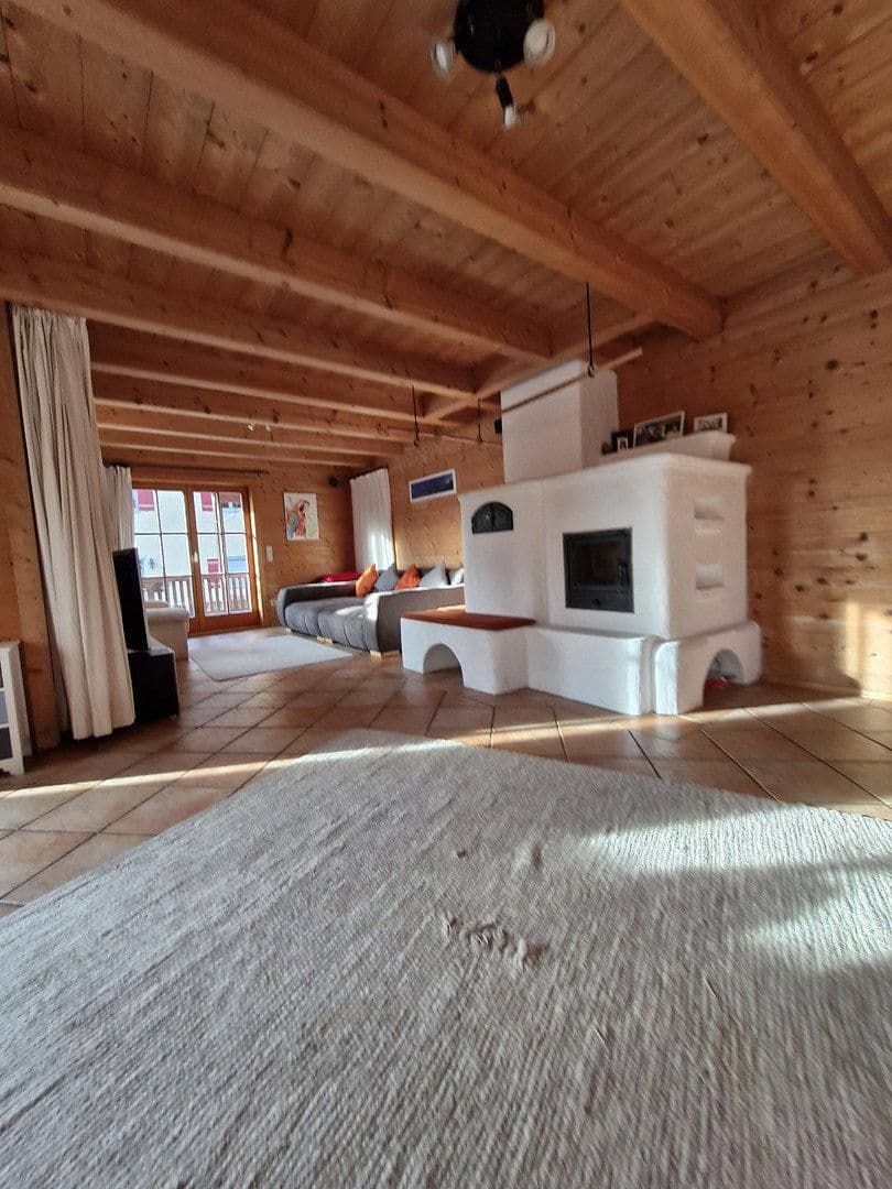 Prenájom bytu 6-izbový 164 m², Bernau am Chiemsee, Bavorsko Prenájom bytu 6-izbový 164 m², Bernau am Chiemsee, Bavorsko