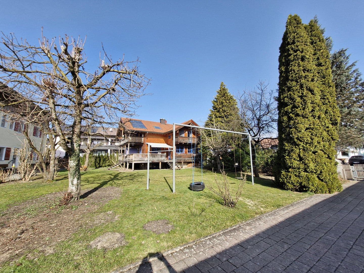 Prenájom bytu 6-izbový 164 m², Bernau am Chiemsee, Bavorsko Prenájom bytu 6-izbový 164 m², Bernau am Chiemsee, Bavorsko