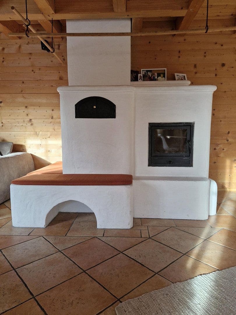 Prenájom bytu 6-izbový 164 m², Bernau am Chiemsee, Bavorsko Prenájom bytu 6-izbový 164 m², Bernau am Chiemsee, Bavorsko