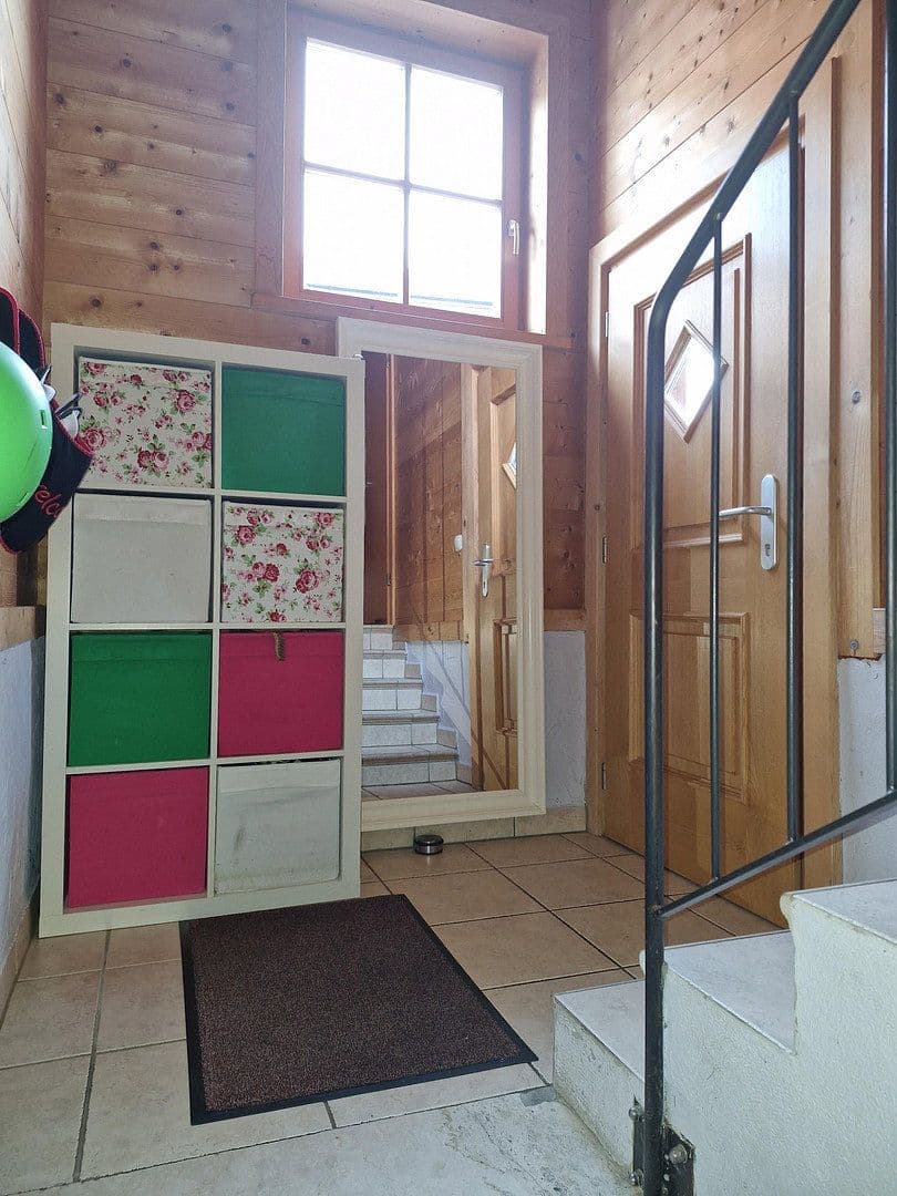 Prenájom bytu 6-izbový 164 m², Bernau am Chiemsee, Bavorsko Prenájom bytu 6-izbový 164 m², Bernau am Chiemsee, Bavorsko