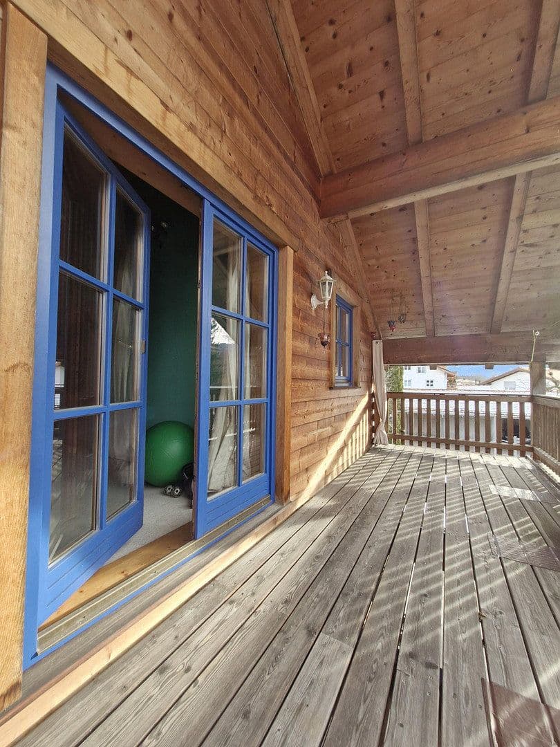 Prenájom bytu 6-izbový 164 m², Bernau am Chiemsee, Bavorsko Prenájom bytu 6-izbový 164 m², Bernau am Chiemsee, Bavorsko
