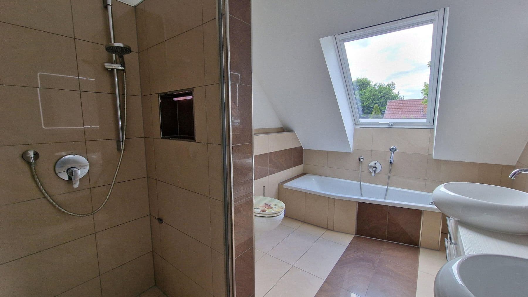 Predaj bytu 4-izbový 122 m², Hirschaid, Bavorsko Predaj bytu 4-izbový 122 m², Hirschaid, Bavorsko