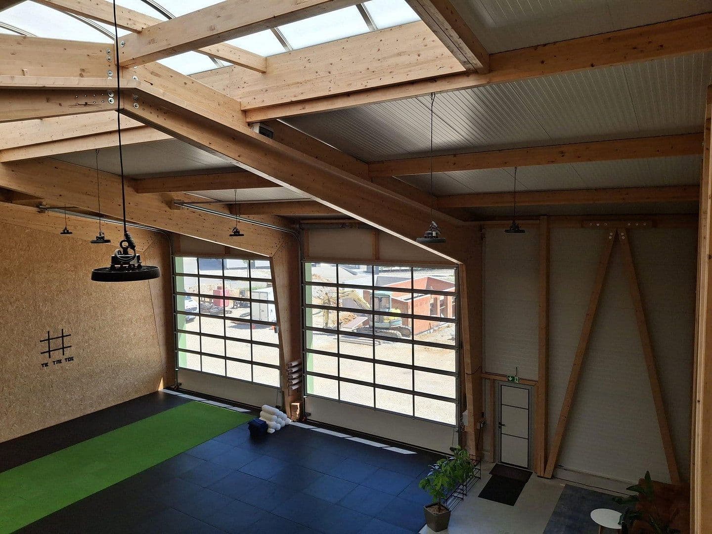 Prenájom nebytového priestoru 334 m², Hemau, Bavorsko Prenájom nebytového priestoru 334 m², Hemau, Bavorsko