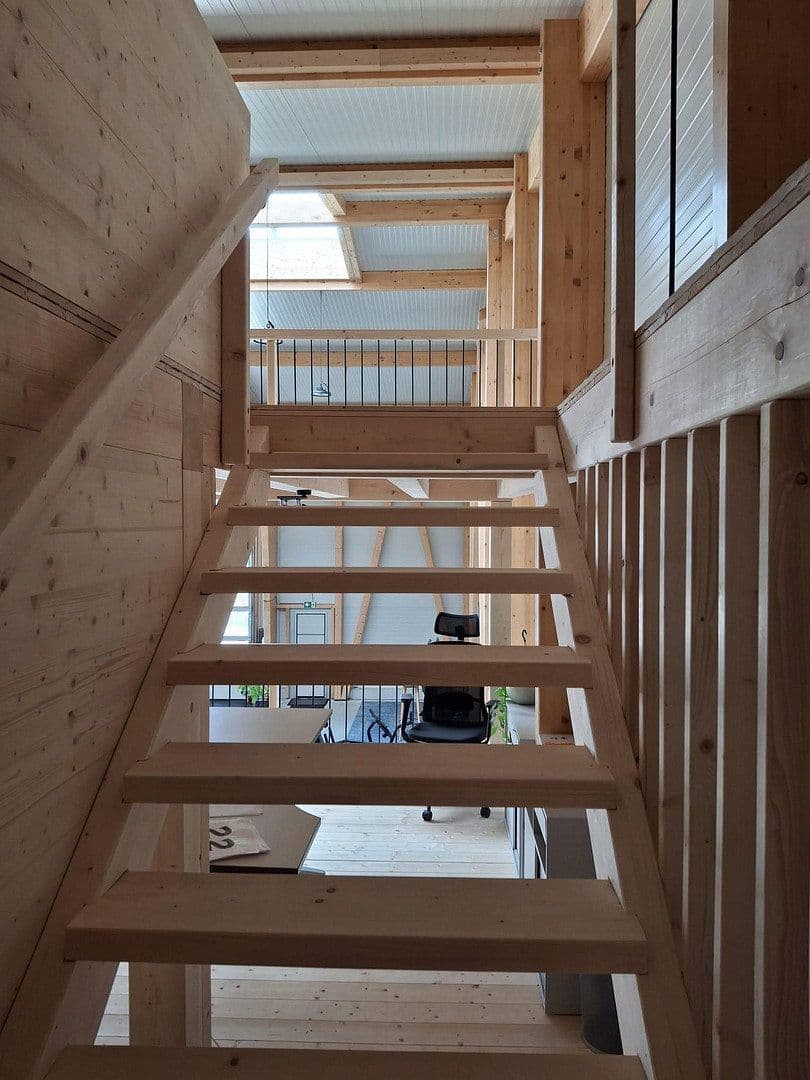 Prenájom nebytového priestoru 334 m², Hemau, Bavorsko Prenájom nebytového priestoru 334 m², Hemau, Bavorsko