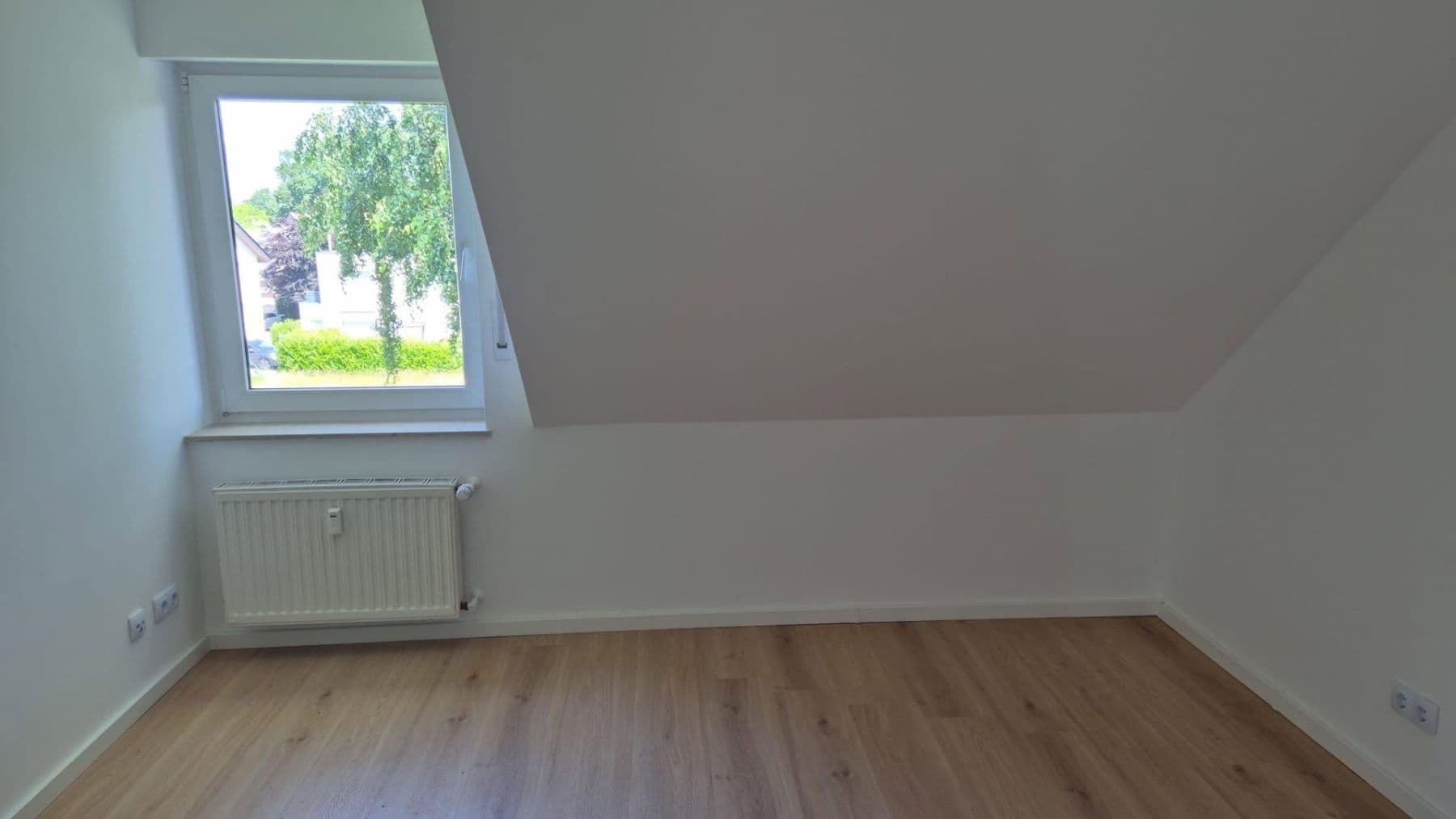 Prenájom bytu 3-izbový 81 m², Osnabrück Voxtrup, Dolné Sasko Prenájom bytu 3-izbový 81 m², Osnabrück Voxtrup, Dolné Sasko