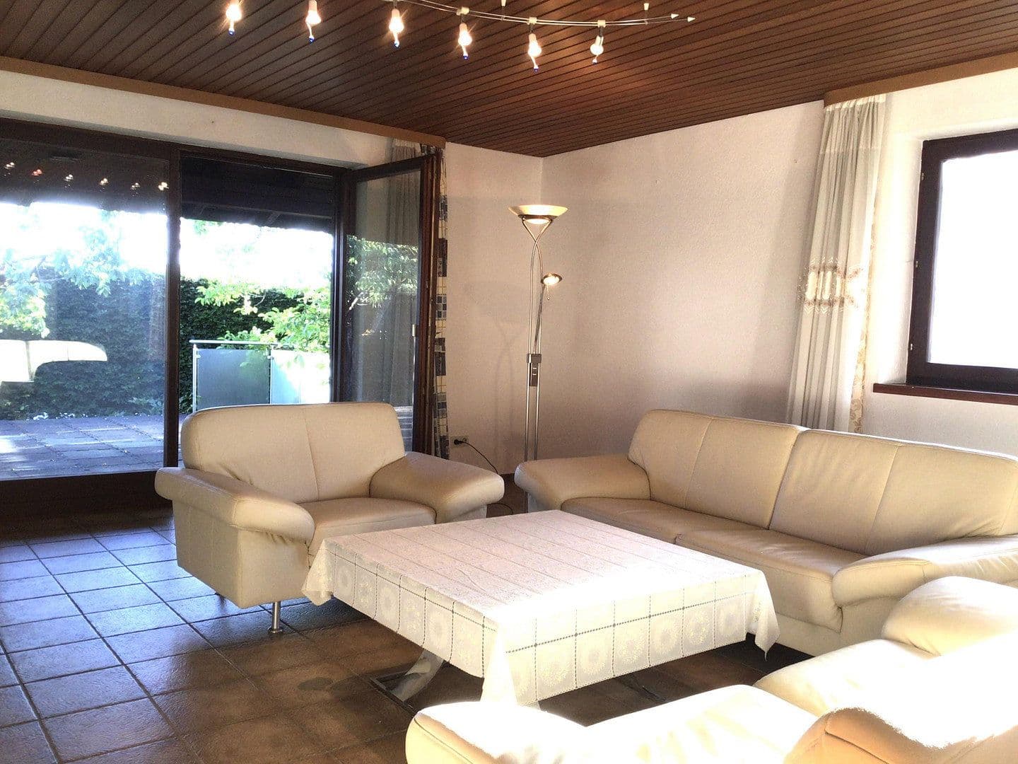 Predaj domu 253 m², pozemek 1.047 m², Grafrath, Bavorsko Predaj domu 253 m², pozemek 1.047 m², Grafrath, Bavorsko
