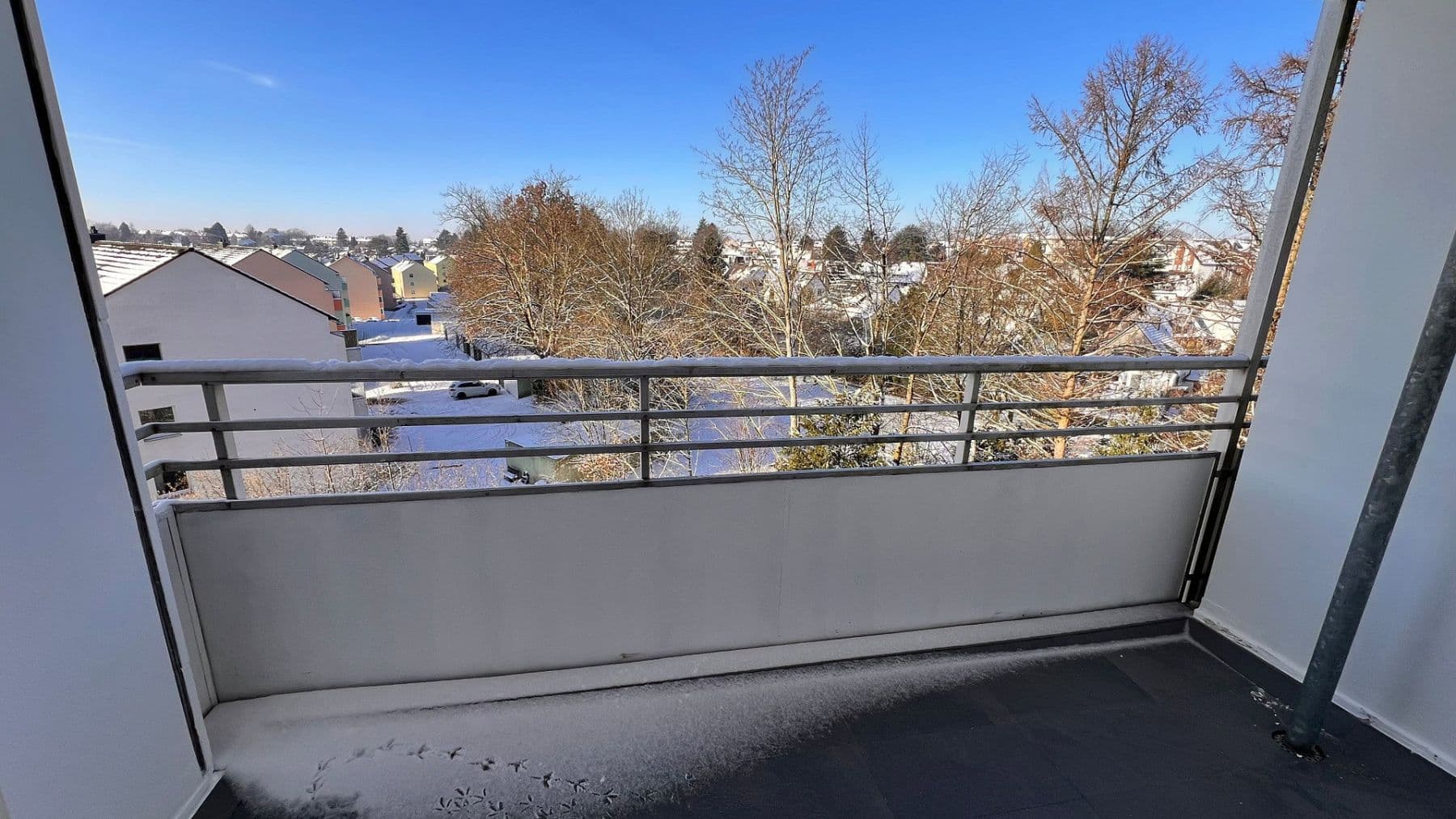Prenájom bytu 3-izbový 77 m², Mettmann, Severné Porýnie - Westfálsko Prenájom bytu 3-izbový 77 m², Mettmann, Severné Porýnie - Westfálsko