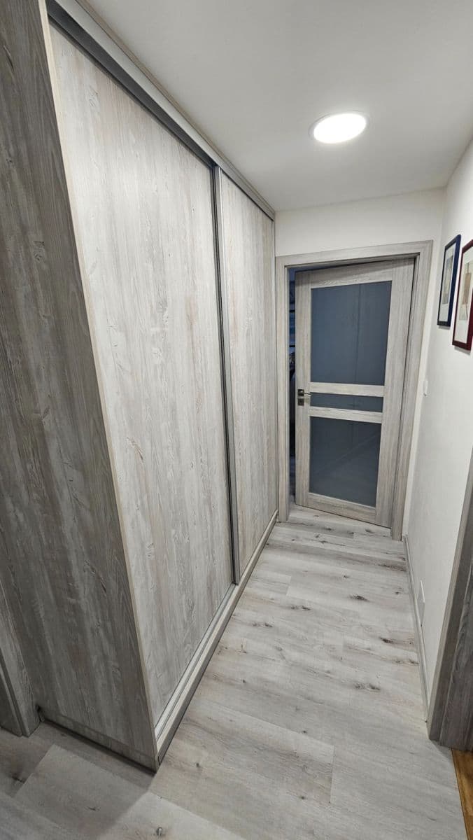 Prenájom bytu 2-izbový 51 m², Barákova, Roudnice nad Labem, Ústecký kraj Prenájom bytu 2-izbový 51 m², Barákova, Roudnice nad Labem, Ústecký kraj