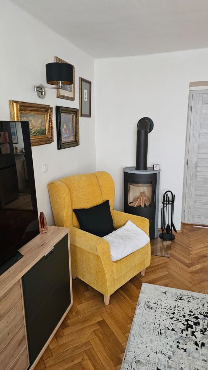 Prenájom bytu 2-izbový 51 m², Barákova, Roudnice nad Labem, Ústecký kraj Prenájom bytu 2-izbový 51 m², Barákova, Roudnice nad Labem, Ústecký kraj