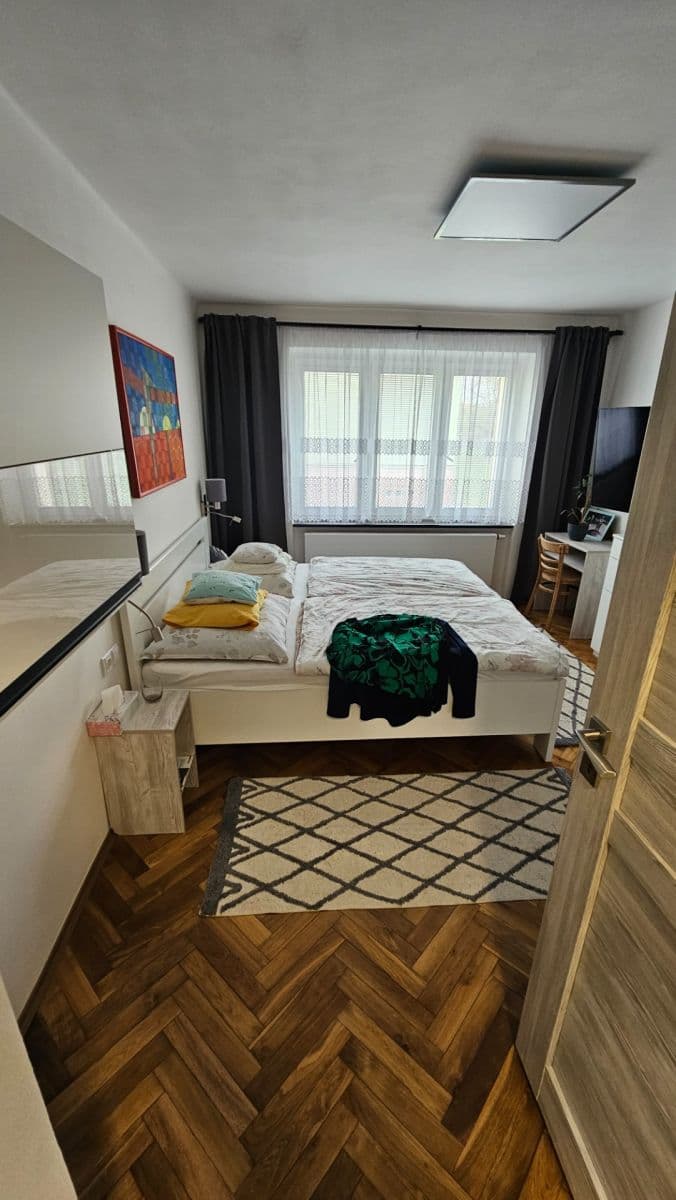 Prenájom bytu 2-izbový 51 m², Barákova, Roudnice nad Labem, Ústecký kraj Prenájom bytu 2-izbový 51 m², Barákova, Roudnice nad Labem, Ústecký kraj