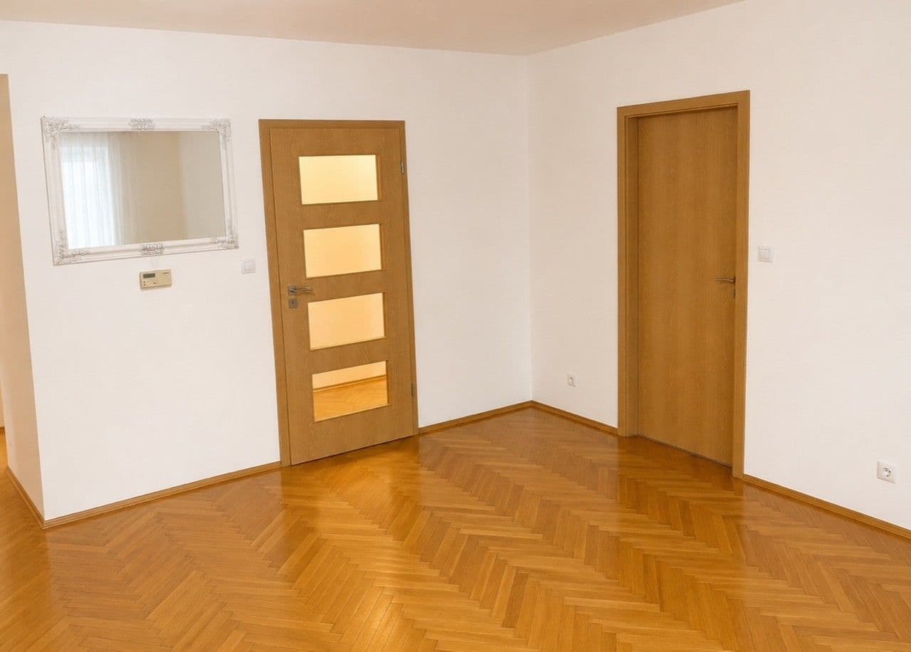 Predaj bytu 2-izbový 59 m², Dvořákova, Olomouc, Olomoucký kraj Predaj bytu 2-izbový 59 m², Dvořákova, Olomouc, Olomoucký kraj
