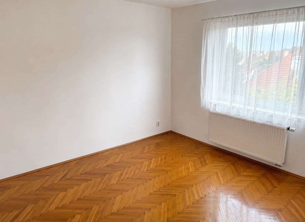 Predaj bytu 2-izbový 59 m², Dvořákova, Olomouc, Olomoucký kraj Predaj bytu 2-izbový 59 m², Dvořákova, Olomouc, Olomoucký kraj