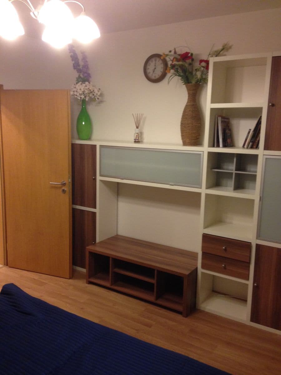 Prenájom bytu 2-izbový 59 m², Milotická, Praha, Praha Prenájom bytu 2-izbový 59 m², Milotická, Praha, Praha