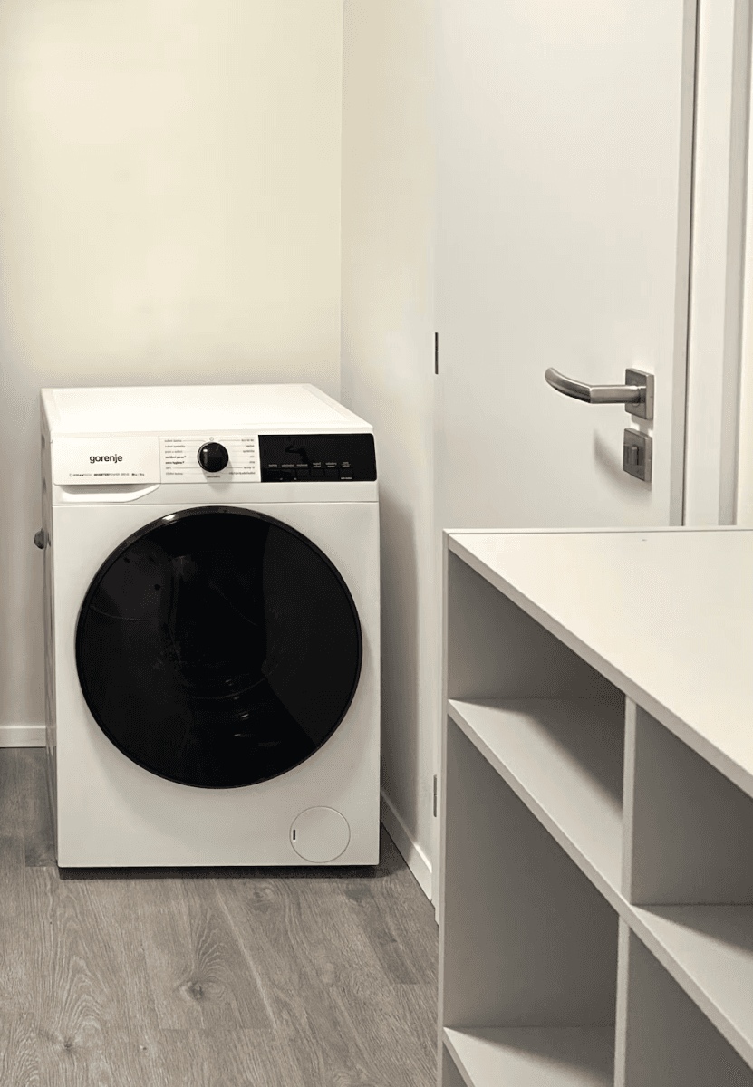 Prenájom bytu 1-izbový 30 m², Nad Kolčavkou, Praha, Praha Prenájom bytu 1-izbový 30 m², Nad Kolčavkou, Praha, Praha