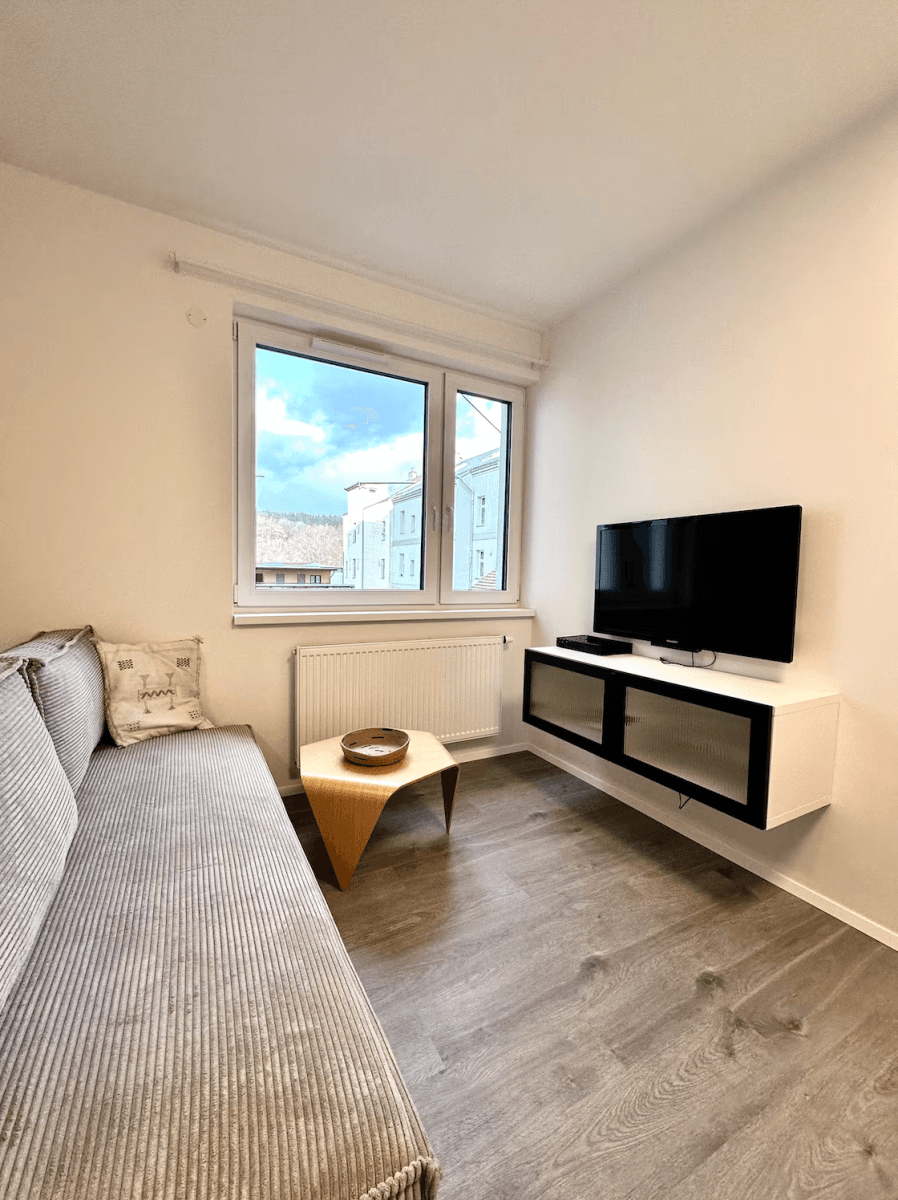 Prenájom bytu 1-izbový 30 m², Nad Kolčavkou, Praha, Praha Prenájom bytu 1-izbový 30 m², Nad Kolčavkou, Praha, Praha