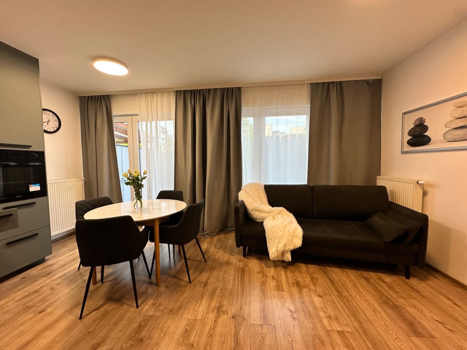Prenájom bytu 2-izbový 45 m², Pečárková, Praha, Praha Prenájom bytu 2-izbový 45 m², Pečárková, Praha, Praha