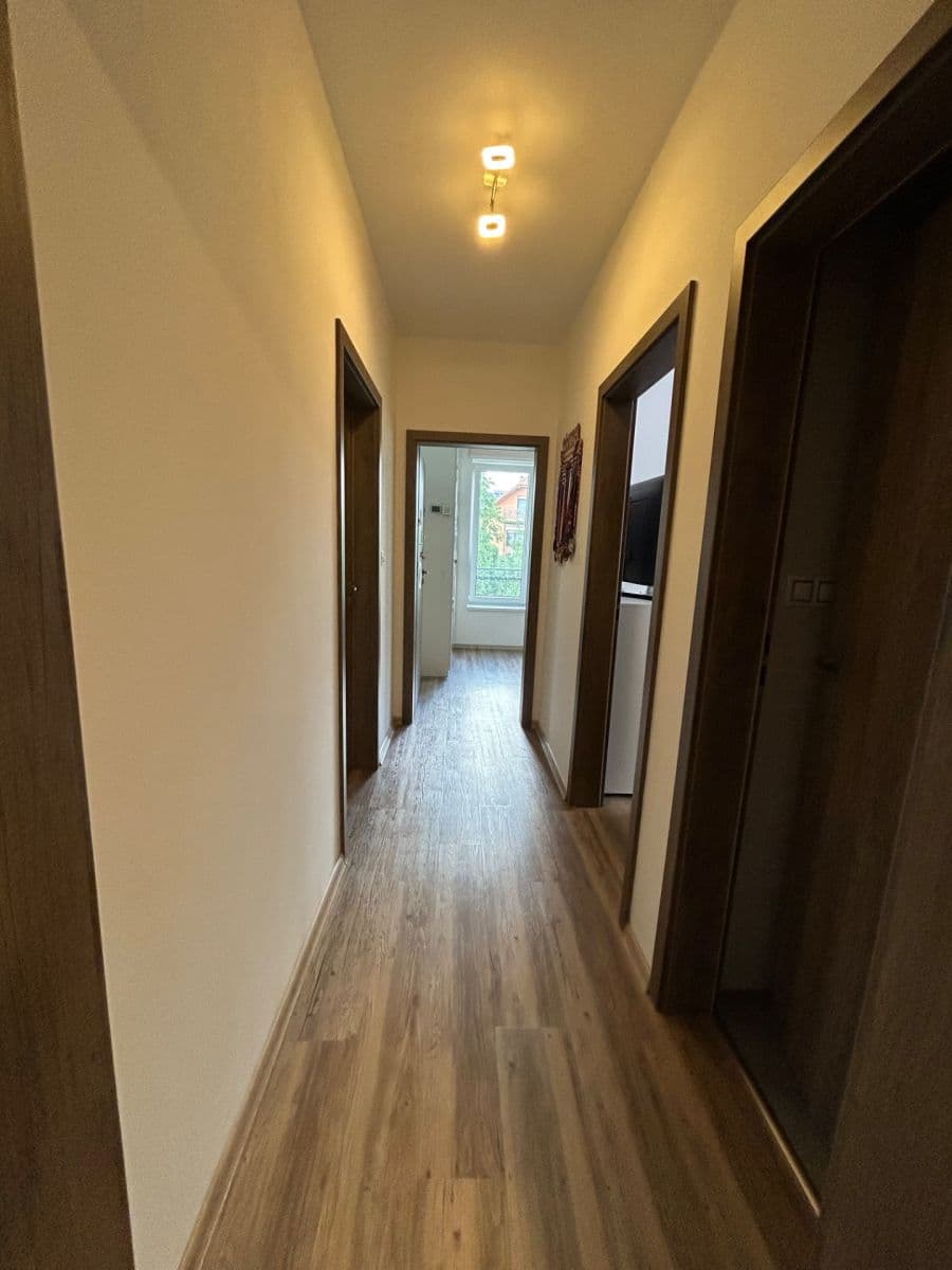 Predaj bytu 3-izbový 89 m², Březinky, Nové Město nad Metují, Královéhradecký kraj Predaj bytu 3-izbový 89 m², Březinky, Nové Město nad Metují, Královéhradecký kraj