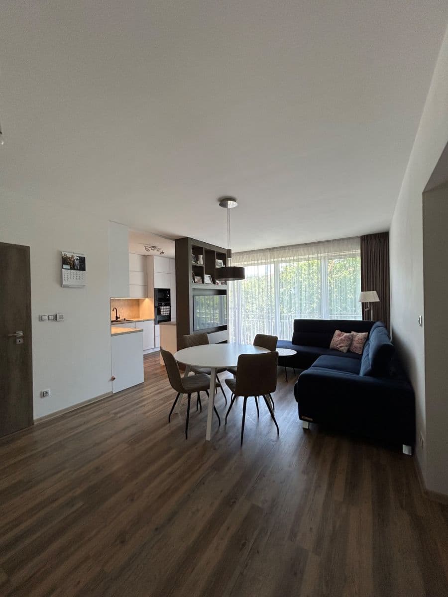 Predaj bytu 3-izbový 89 m², Březinky, Nové Město nad Metují, Královéhradecký kraj Predaj bytu 3-izbový 89 m², Březinky, Nové Město nad Metují, Královéhradecký kraj