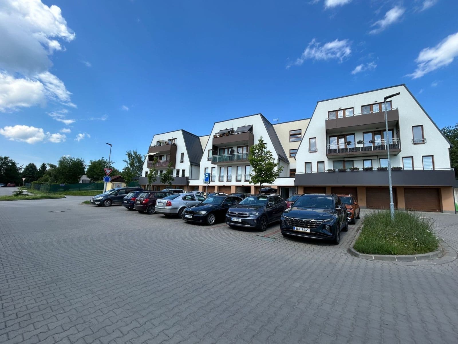 Predaj bytu 3-izbový 89 m², Březinky, Nové Město nad Metují, Královéhradecký kraj Predaj bytu 3-izbový 89 m², Březinky, Nové Město nad Metují, Královéhradecký kraj