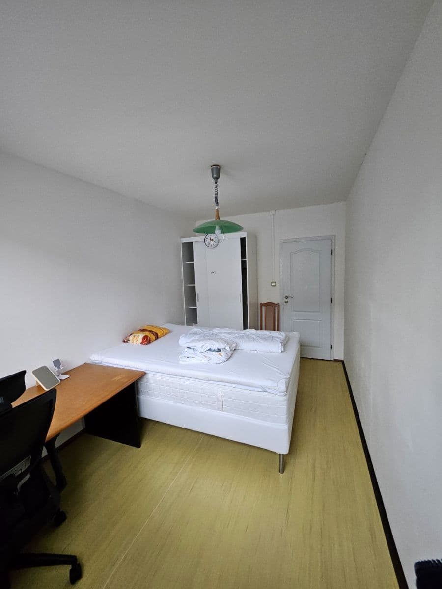 Prenájom bytu 3-izbový 69 m², Ješetická, Praha, Praha Prenájom bytu 3-izbový 69 m², Ješetická, Praha, Praha
