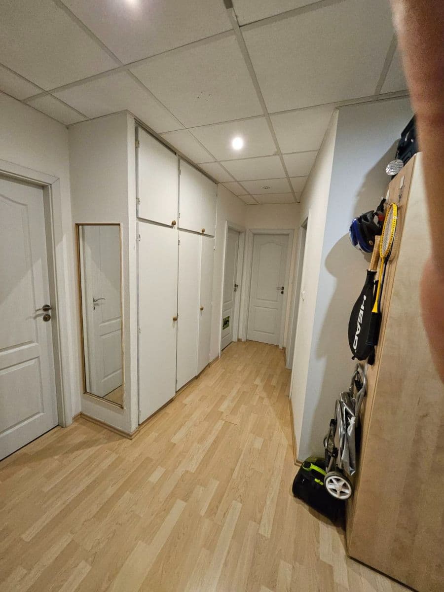 Prenájom bytu 3-izbový 69 m², Ješetická, Praha, Praha Prenájom bytu 3-izbový 69 m², Ješetická, Praha, Praha