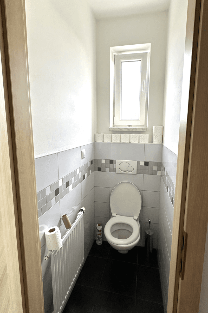 Prenájom bytu 3-izbový 98 m², Na Šedivé, Praha, Praha Prenájom bytu 3-izbový 98 m², Na Šedivé, Praha, Praha