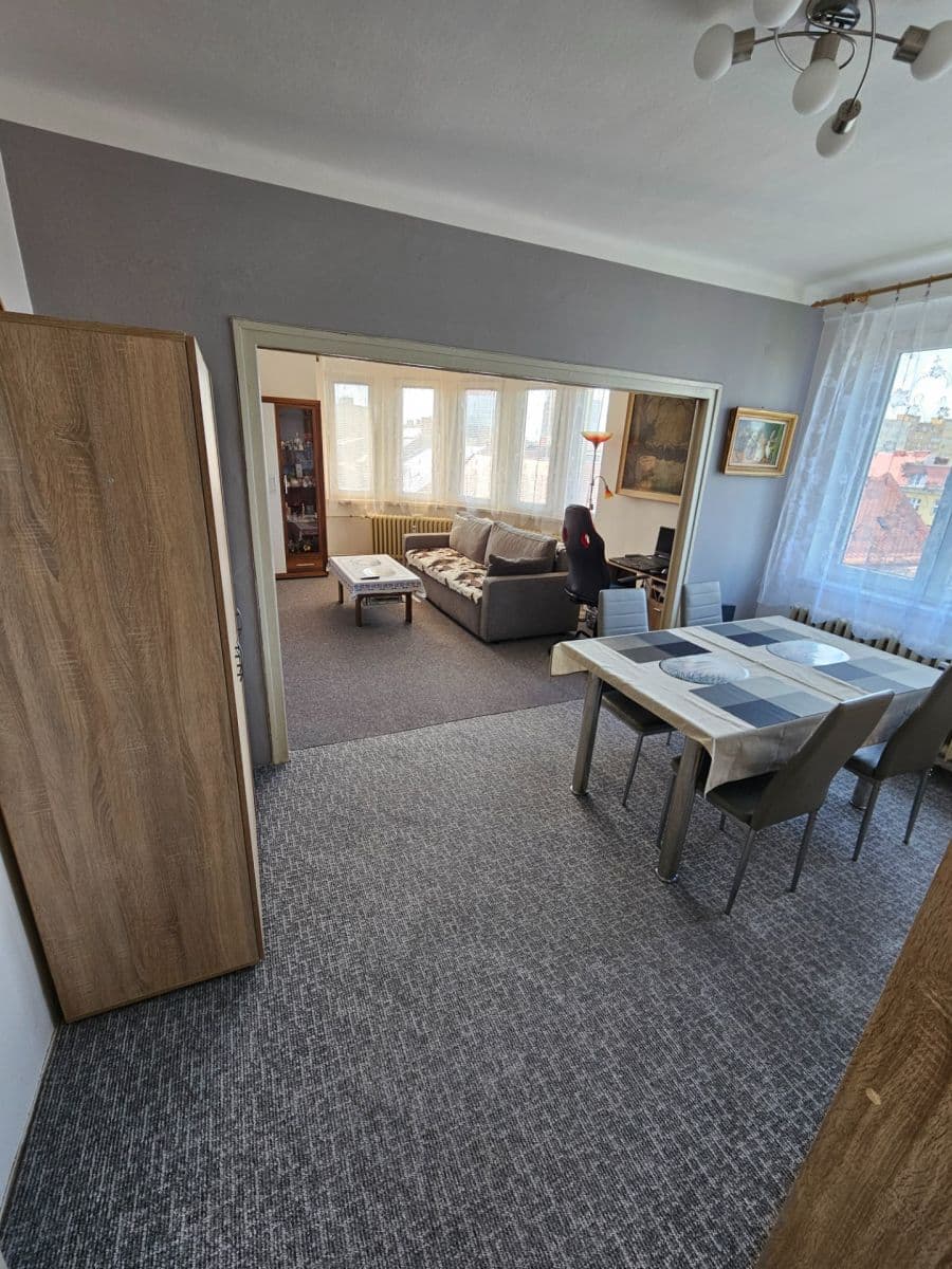 Predaj bytu 2-izbový 62 m², Veleslavínova, Ostrava, Moravskoslezský kraj Predaj bytu 2-izbový 62 m², Veleslavínova, Ostrava, Moravskoslezský kraj