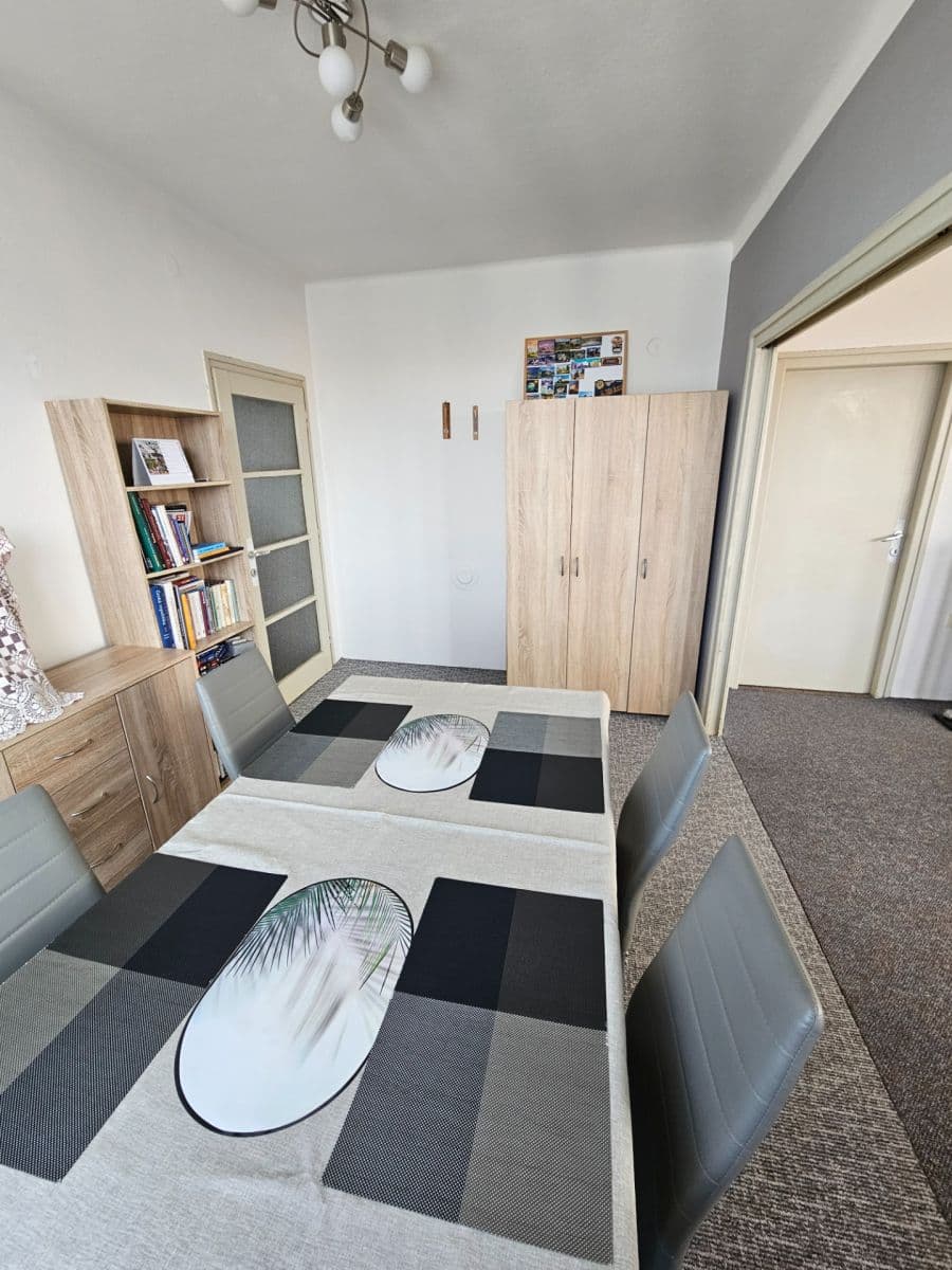 Predaj bytu 2-izbový 62 m², Veleslavínova, Ostrava, Moravskoslezský kraj Predaj bytu 2-izbový 62 m², Veleslavínova, Ostrava, Moravskoslezský kraj