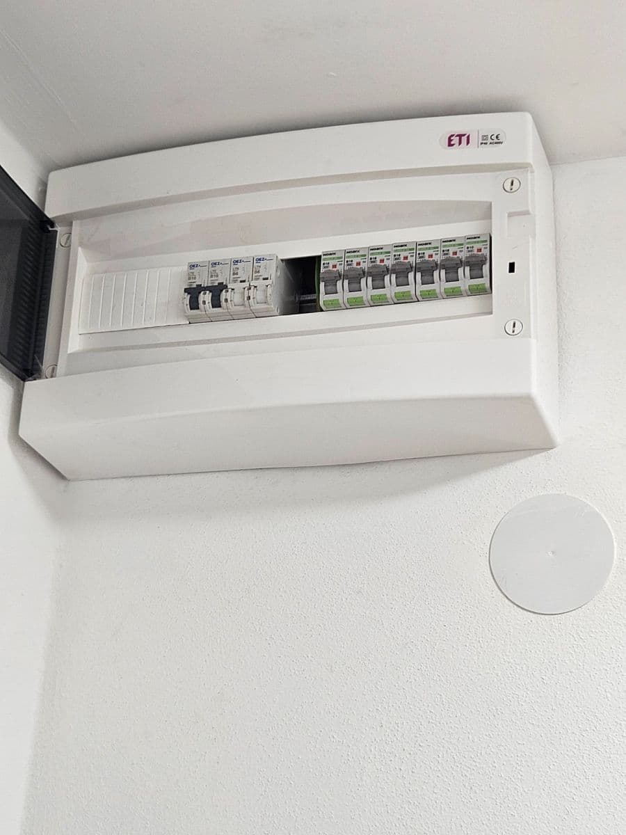 Predaj bytu 2-izbový 62 m², Veleslavínova, Ostrava, Moravskoslezský kraj Predaj bytu 2-izbový 62 m², Veleslavínova, Ostrava, Moravskoslezský kraj