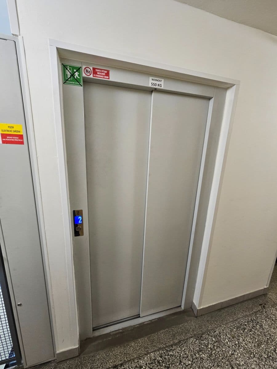 Predaj bytu 2-izbový 62 m², Veleslavínova, Ostrava, Moravskoslezský kraj Predaj bytu 2-izbový 62 m², Veleslavínova, Ostrava, Moravskoslezský kraj