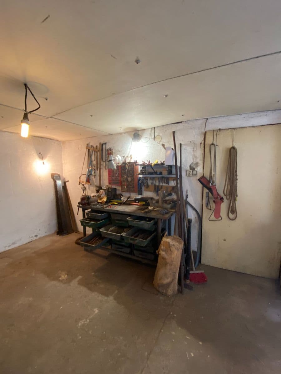 Predaj domu 159 m², pozemek 1.183 m², Dukelských hrdinů, Vrdy, Středočeský kraj Predaj domu 159 m², pozemek 1.183 m², Dukelských hrdinů, Vrdy, Středočeský kraj