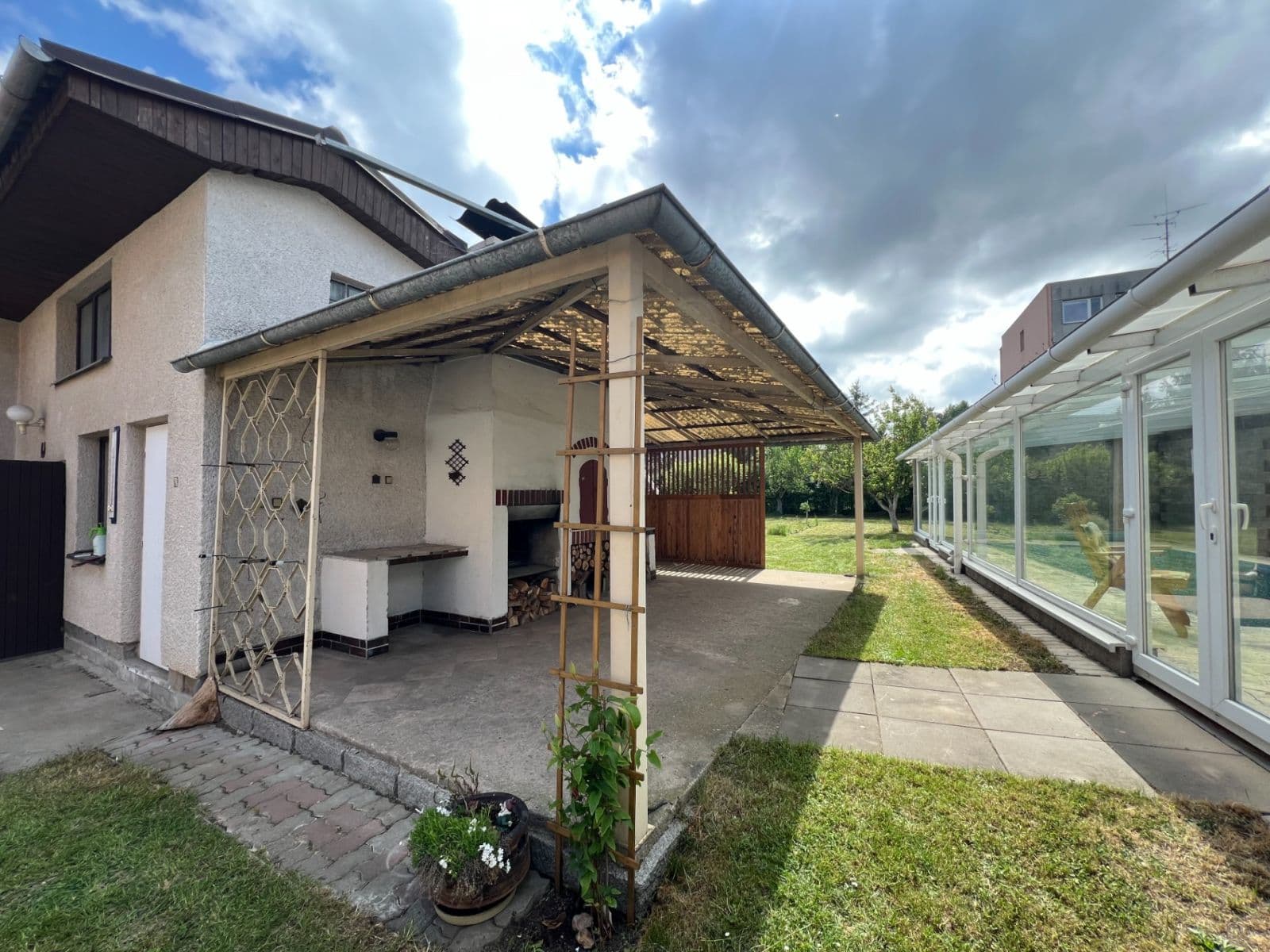 Predaj domu 159 m², pozemek 1.183 m², Dukelských hrdinů, Vrdy, Středočeský kraj Predaj domu 159 m², pozemek 1.183 m², Dukelských hrdinů, Vrdy, Středočeský kraj