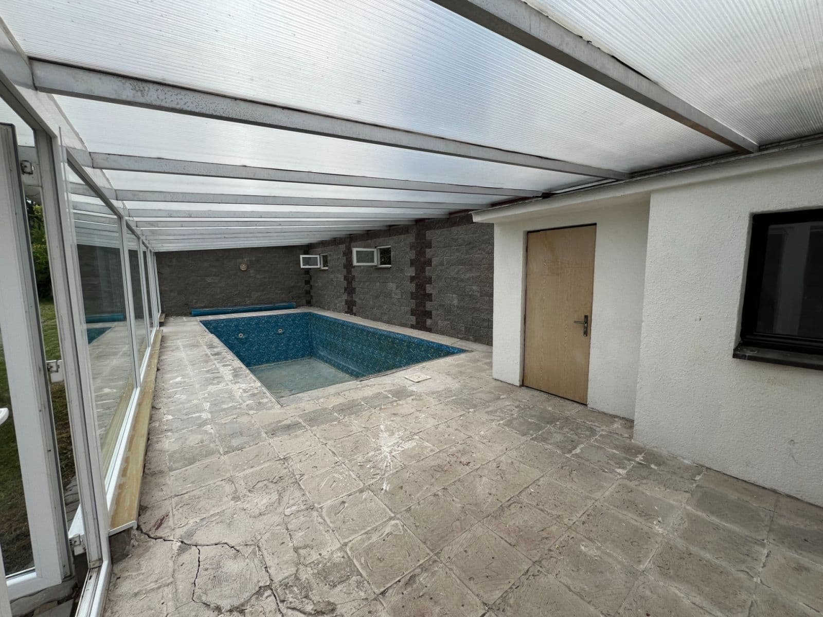 Predaj domu 159 m², pozemek 1.183 m², Dukelských hrdinů, Vrdy, Středočeský kraj Predaj domu 159 m², pozemek 1.183 m², Dukelských hrdinů, Vrdy, Středočeský kraj