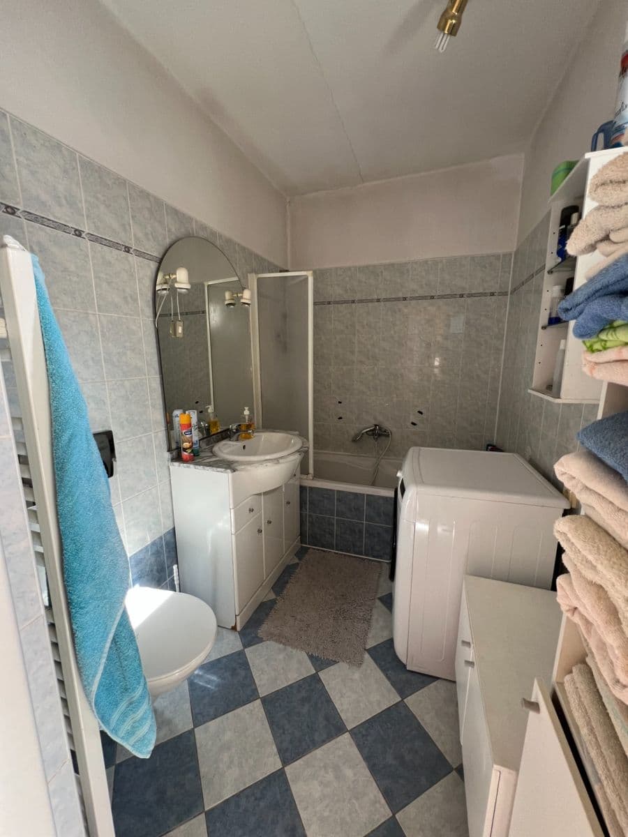 Predaj domu 159 m², pozemek 1.183 m², Dukelských hrdinů, Vrdy, Středočeský kraj Predaj domu 159 m², pozemek 1.183 m², Dukelských hrdinů, Vrdy, Středočeský kraj
